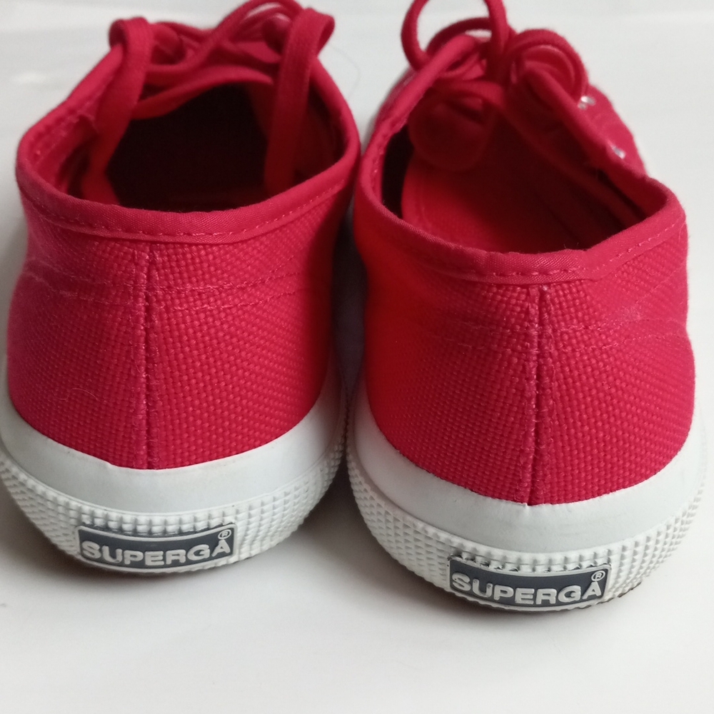 NWOT SUPERGA SNEAKERS - Picture 4 of 6